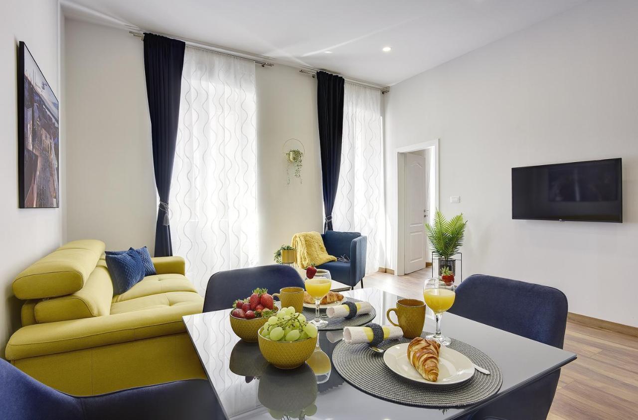 D&A Central Luxury Apartments With Free Parking PUY Exterior foto