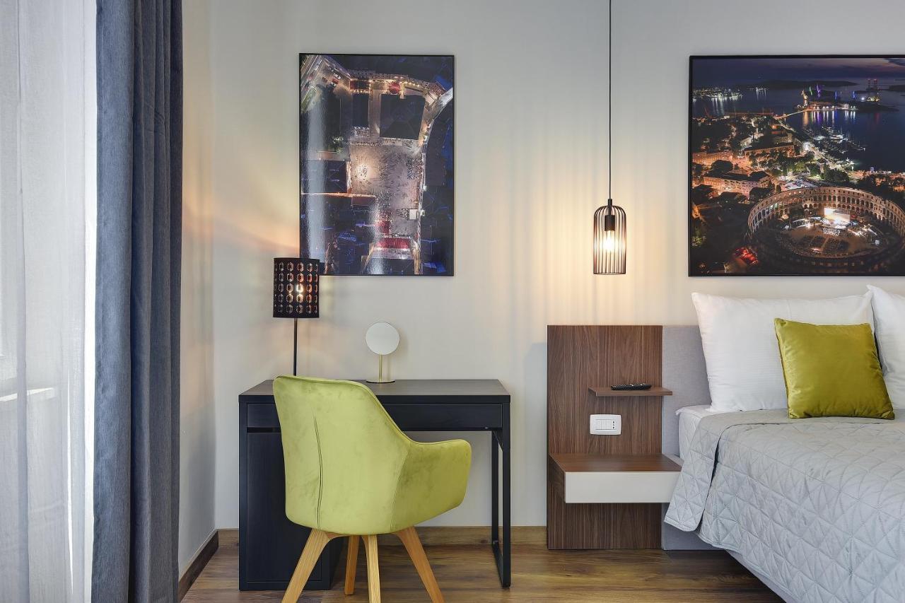 D&A Central Luxury Apartments With Free Parking PUY Exterior foto