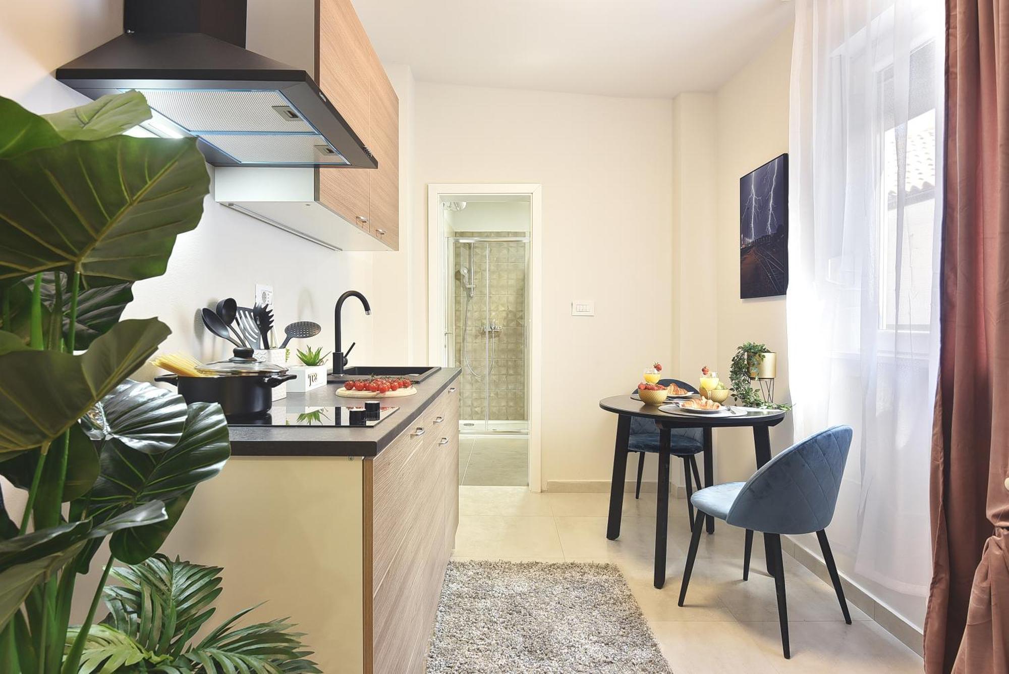 D&A Central Luxury Apartments With Free Parking PUY Exterior foto