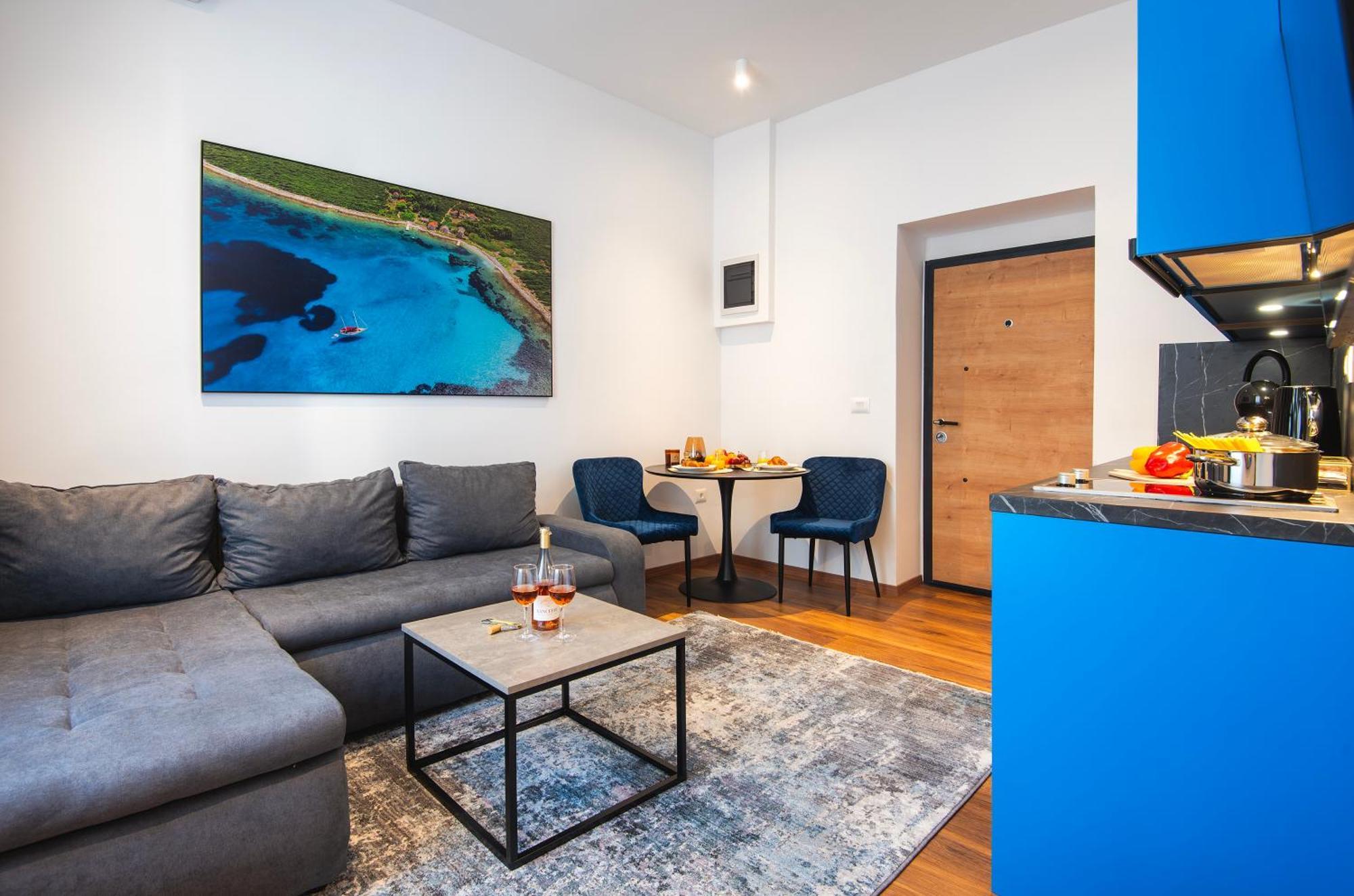 D&A Central Luxury Apartments With Free Parking PUY Exterior foto